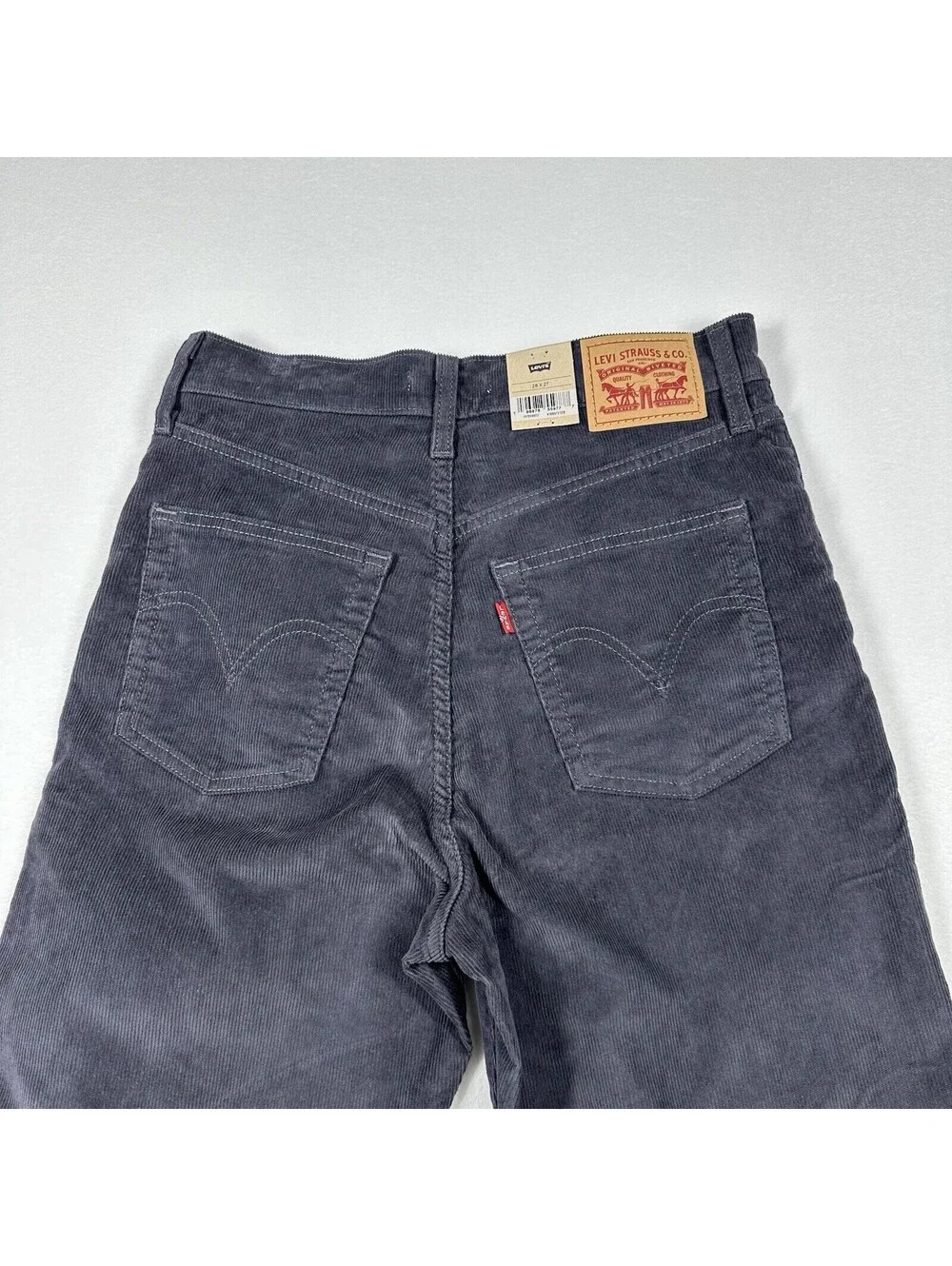 Levi's Ribcage Straight Ankle Corduroy Pants Grey Women's 28x27, NEW WITH TAGS